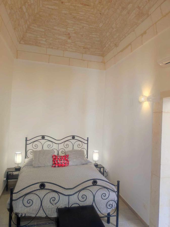 شقة Il Plebiscito Luxury Loft Fronte Basilica مارتينا فرانكا المظهر الخارجي الصورة