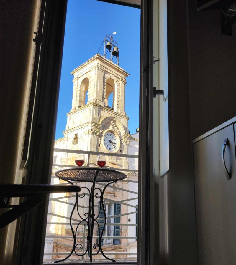 شقة Il Plebiscito Luxury Loft Fronte Basilica مارتينا فرانكا المظهر الخارجي الصورة